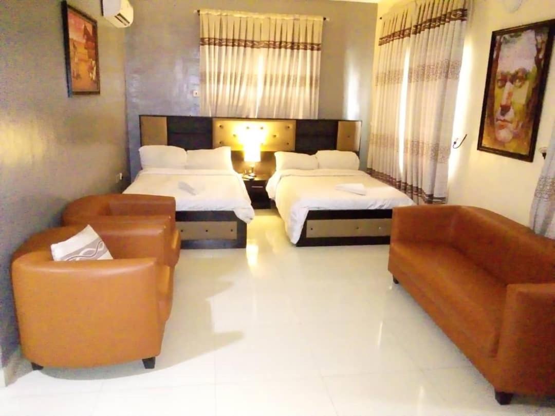 Primal Aparthotel Ikoyi Лагос Екстериор снимка