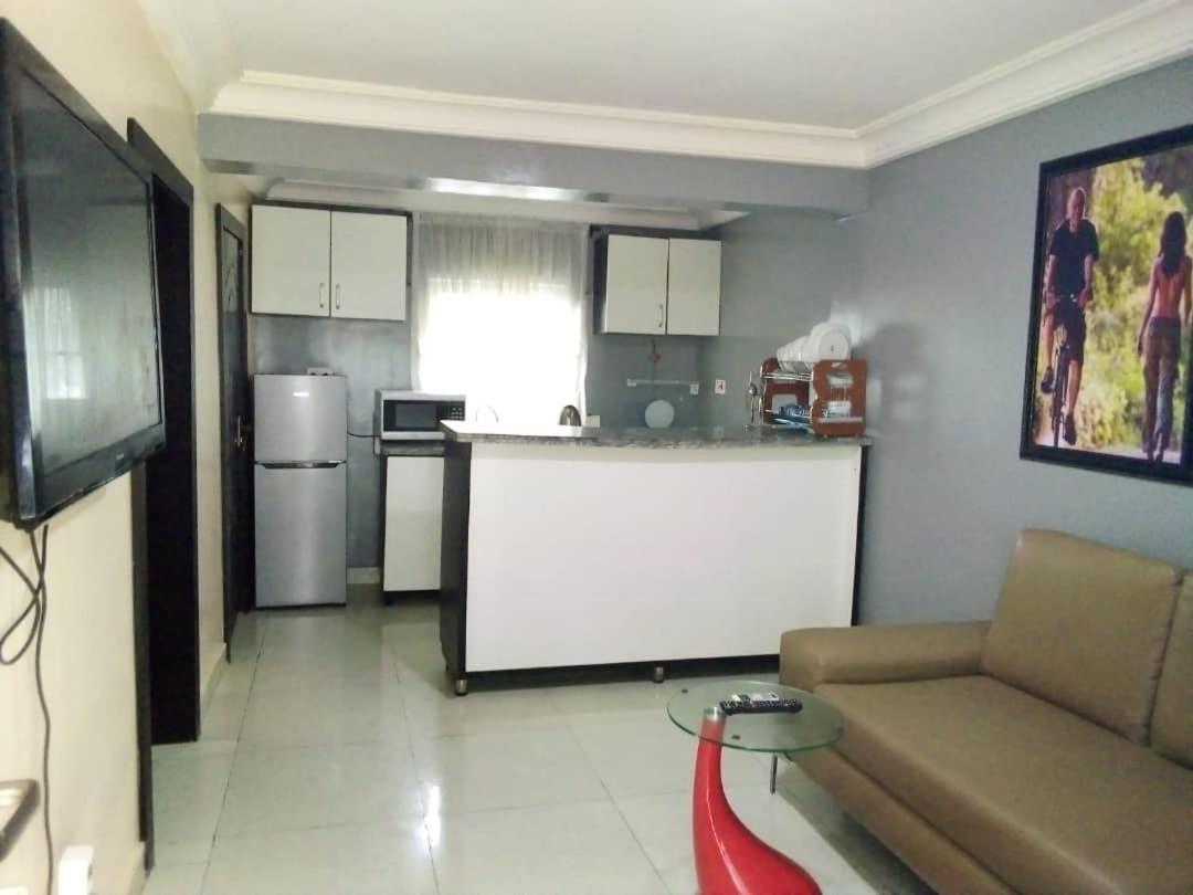 Primal Aparthotel Ikoyi Лагос Екстериор снимка