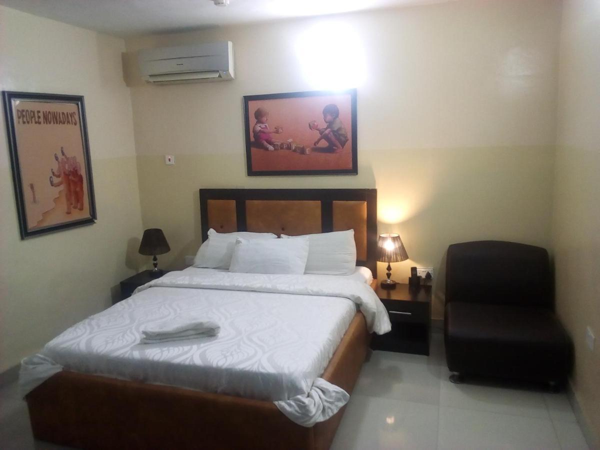 Primal Aparthotel Ikoyi Лагос Екстериор снимка